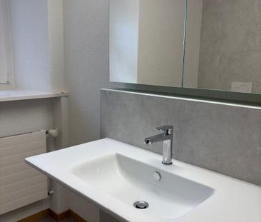 Wohnung mit Möglichkeit zur gewerblichen Nutzung im Zentrum - Photo 3