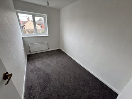 3 bed house to rent in - Photo 5