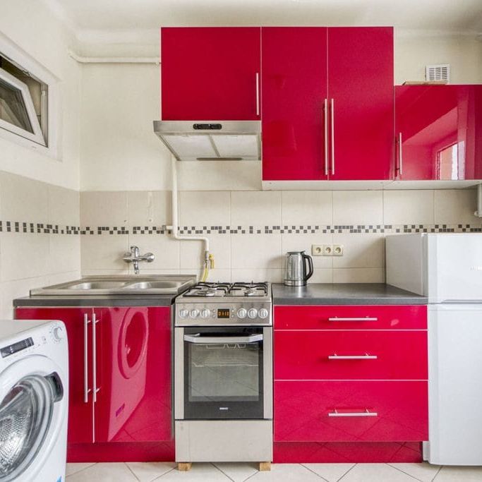 Kawalerka, kamienica Nowe Miasto 28.07 m² - Photo 1