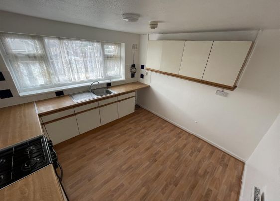 Westhill Road, Coundon, Coventry - Photo 1