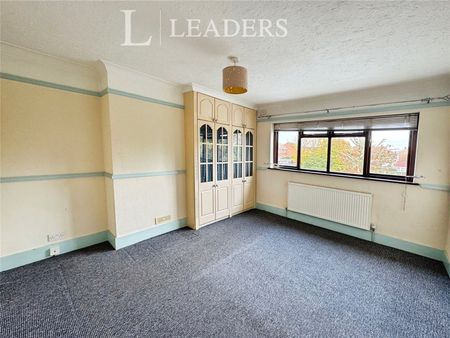 3 bedroom house to rent Douglas Road, Clacton-On-Sea, CO15 - Photo 5