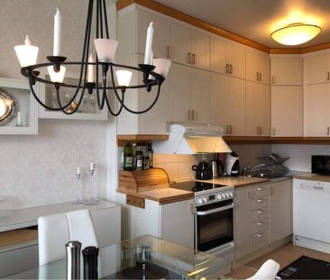 Doktor Belfrages Gata, Göteborg - Photo 1