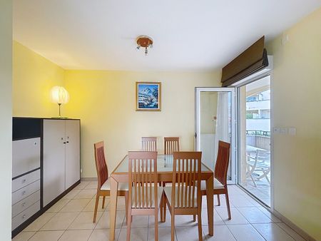 A LOUER AUX ANGLES ( 30133 ) : appartement 3 pièces -possibilité meublé -avec ascenseur - 2 terrasses et 1 garage !, - Photo 2