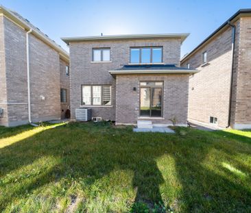 For Lease - 6 Northrop UPPER Avenue, Clarington, Ontario - Photo 2