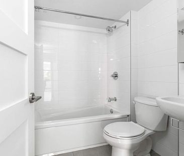 1 CH - 1 SDB - Outremont près Laurier - $1,360 /mo - Photo 4