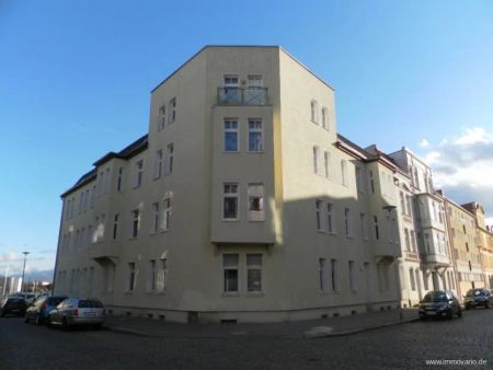 Großzügige 2-Zimmer Wohnung mit Balkon, Wanne & Dusche, Einbauküche & Abstellraum in Uni Nähe - Foto 2