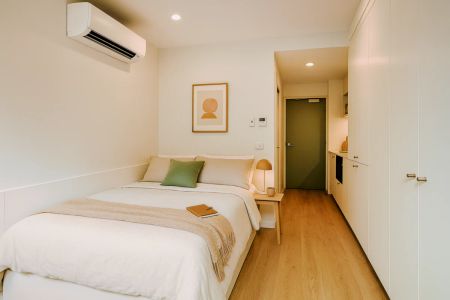 Premium Studio Apartment with Balcony - Photo 3