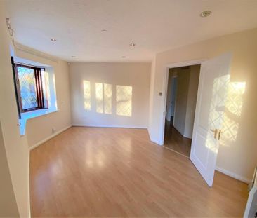 3 bedroom maisonette to rent - Photo 3