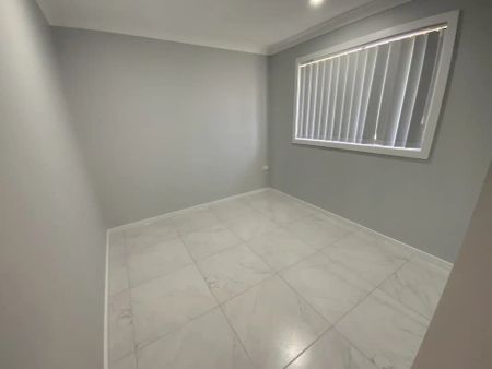 “Brand New Granny flat in Minto” - Photo 5