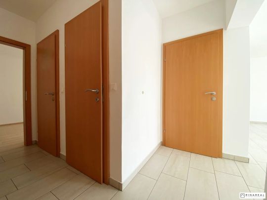 Schöne 2 Zimmer Balkonwohnung | ca. 65 m² Wohnfläche | Sportplatzgasse | Eggendorf - Photo 1