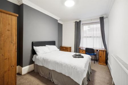 5 bedroom house to rent - Photo 4