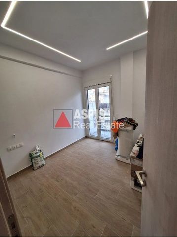 Διαμέρισμα για ενοικίαση Τρεις Γέφυρες (Λεωφόρος Πατησίων - Λεωφόρος Αχαρνών) - Photo 3