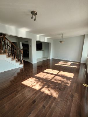 For Lease - 1005 Andora Avenue, Barrhaven, Ontario - Photo 1