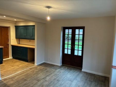 3 bedroom detached house to rent - Photo 2