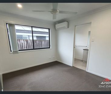 Modern 3 Bedroom Unit in Bargara - Photo 4