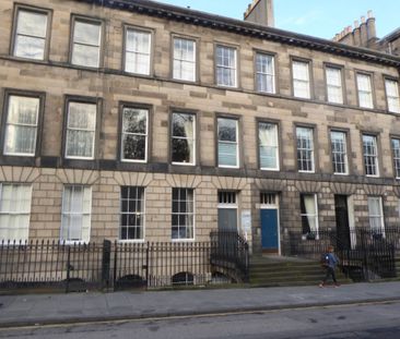 Leopold Place, New Town, Edinburgh, EH7 5LB - - Photo 1