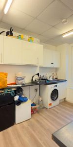1 bedroom bedsit to rent - Photo 3