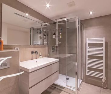 Maison à louer Mougins, Cote d'Azur, France8 500 EUR / Mois - Photo 6
