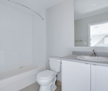 $1,599 / 1 br / 1 ba / 600 sqft 168 Picton st E unit 5 - Photo 2