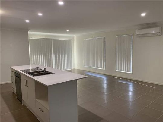 A stylish, easy-care home ready for you! - Photo 1