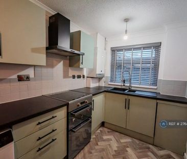 1 bedroom semi-detached house to rent - Photo 3