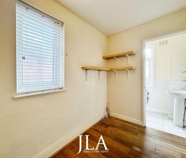 3 bedroom terraced house to rent - Photo 5