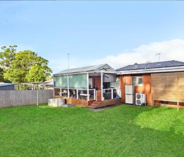 27 Becky Avenue, North Rocks, NSW 2151 - Photo 3