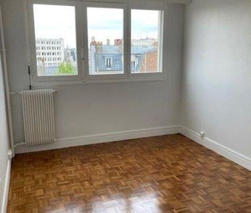 Location Appartement 2 pièces 45m² PARIS 19ème - Photo 6