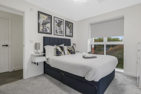 2 Bed Flat, Skybridge Close, CV6 - Photo 2