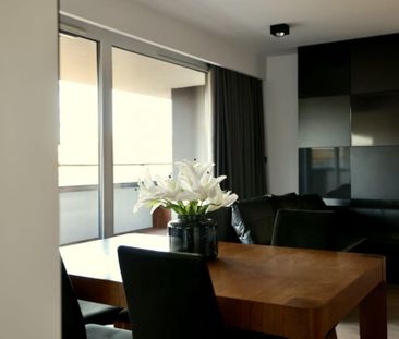 Komfort i widok na ogród botaniczny 80 m² - Фото 6