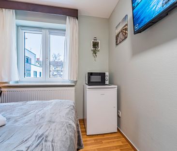 City-Residence: Günstiges Apartment im Gallusviertel ohne Küche - Photo 5