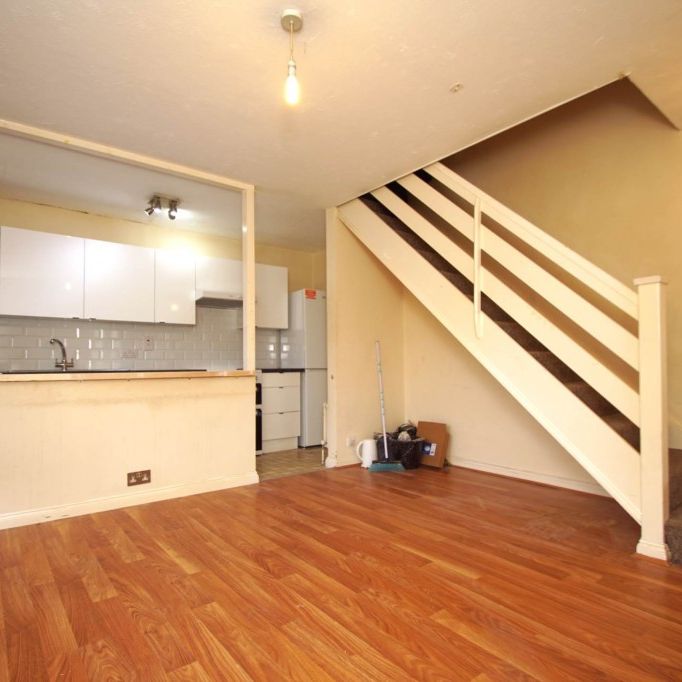 1 bed Terraced for rent - Photo 1