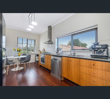 8/333 Canning Highway, Como, WA 6152 - Photo 3
