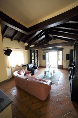 Villa unifamiliare, ottimo stato, 510 m², Galliate Lombardo - Photo 1