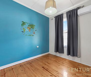 Fantastic Location &vert; Partially Renovated &vert; Low Maintenanc... - Photo 1