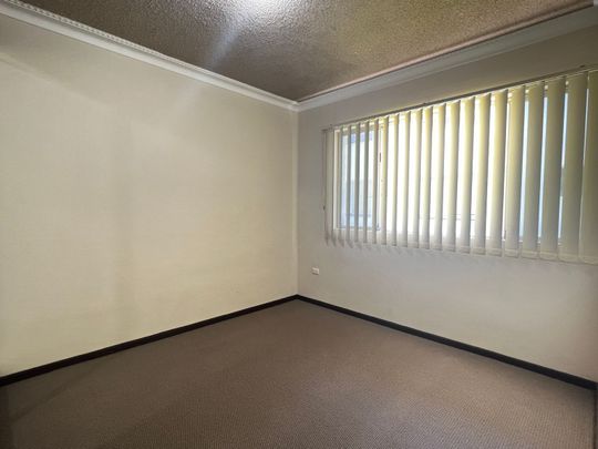 2/1 Burra St, 4217, Chevron Island Qld - Photo 1