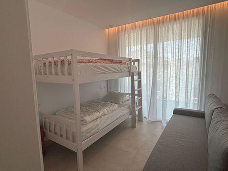 Middle Floor Apartment in Fuengirola - Photo 4