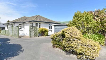 3 Bedroom House for rent - 6month lease - Photo 4