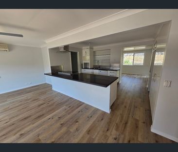 52 Brompton Street, Alexandra Hills, Qld 4161 - Photo 6