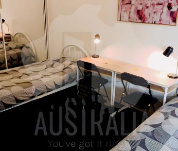 St Peters(PCA), Sydney - Photo 3