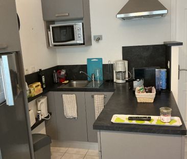 Location Appartement 1 pièce 34m² - Photo 6
