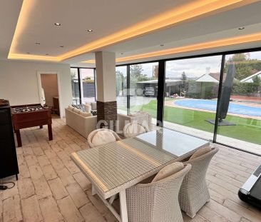 Chalet Independiente en alquiler en Villafanca del Castillo – Madrid - Foto 1