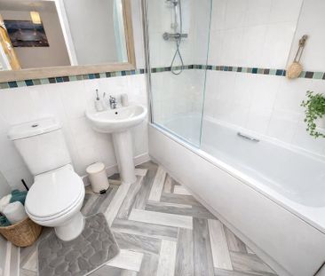 2 bedroom flat to rent - Photo 6