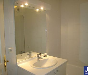 Location Appartement 5 pièces 96m² GRENOBLE 38000 - Photo 4