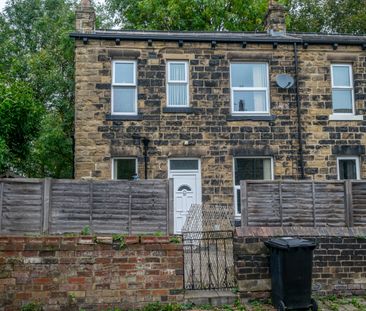 31 ZOAR STREET MORLEY LEEDS LS27 8JB - Photo 3