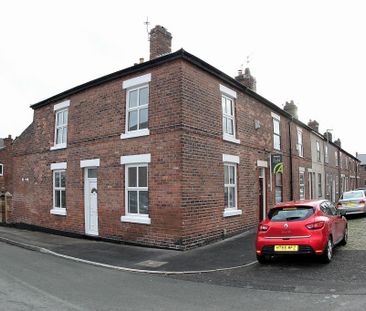 3 bedroom end of terrace house to rent - Photo 3