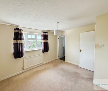 4 bedroom detached house to rent - Photo 1
