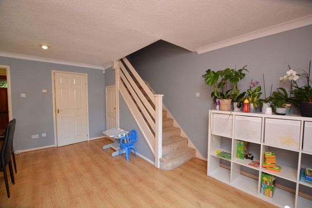 2 bedroom terraced house to rent - Photo 1