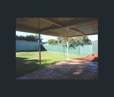 40 Semillon Cres, Eschol Park, NSW 2558 - Photo 5