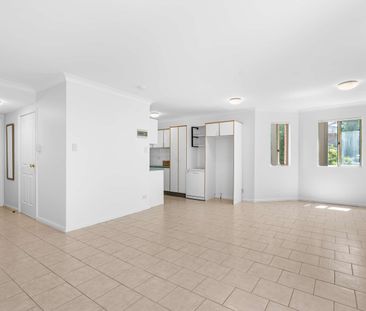 1/42 Waterview Street, Five Dock NSW 2046 - Townhouse For Rent | Do... - Photo 1